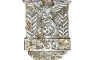Przypinka NSDAP.